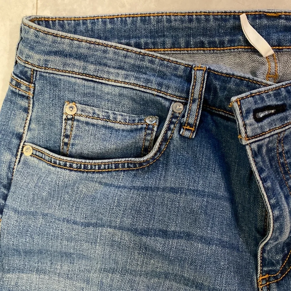 Rag and Bone Dre Low-Rise Slim Boyfriend Jeans - Picture 6 of 13